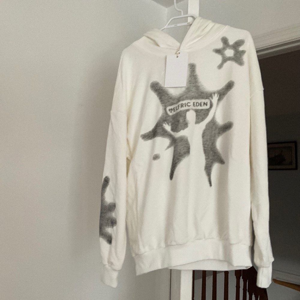 NEW Hoodie Elfric Eden